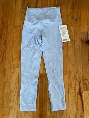 BNWT! Lululemon Align High rise crop 23” pastel blue 4